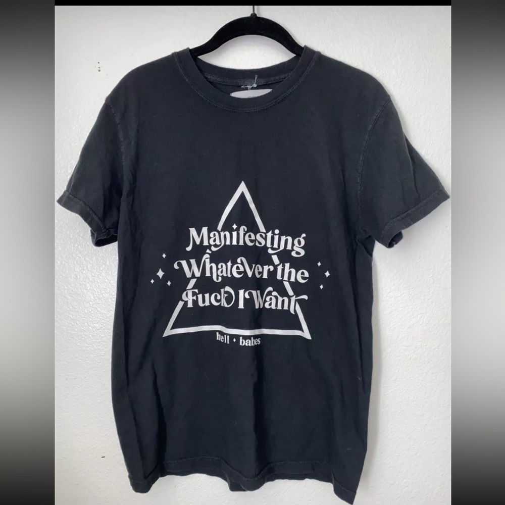 🖤Hell Babes Manifesting shirt